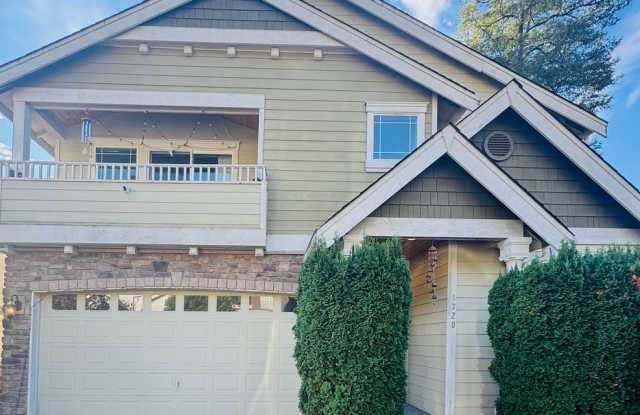 Stylishly updated 4 BedroHome in Park at Creekside — Ideal Location, Great Schools, Modern Comfort, Move-in Ready $4,275/monthly!!! photos photos