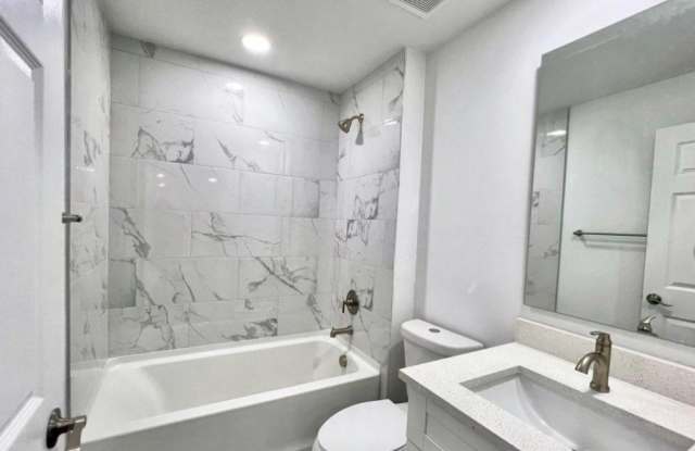2716 10th Street SW Gallery 4