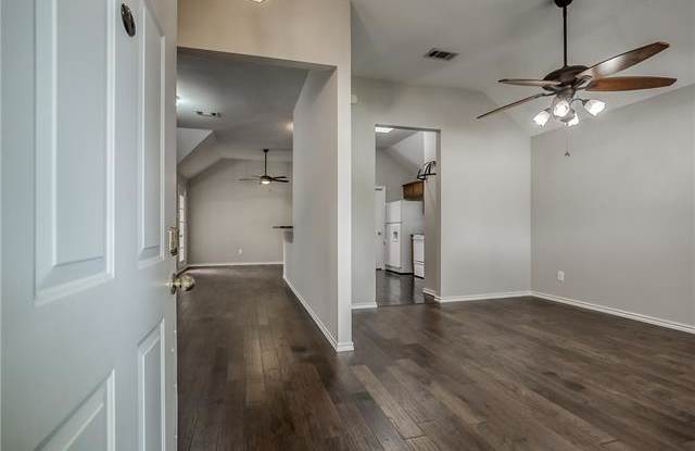 3920 Valez Drive Gallery 4
