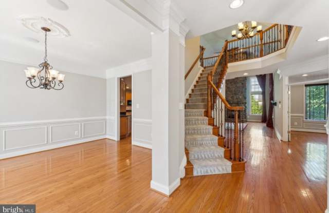 19227 N MILL SITE PLACE S Gallery 4