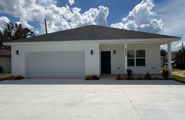 New Construction   4207 Northshore Rd photos photos