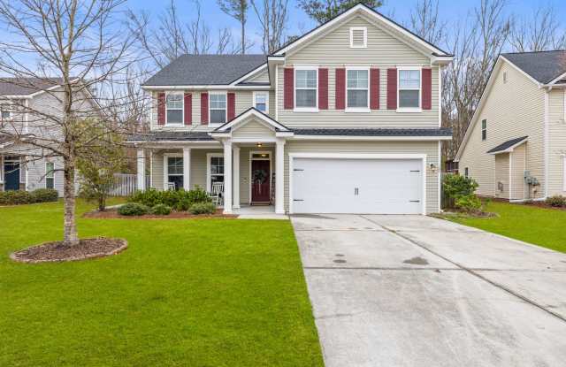 Spacious Home in Richmond Hill photos photos