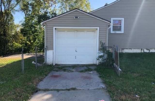 5703 Chestnut Avenue Gallery 4