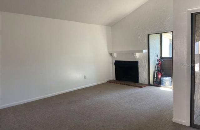 4112 PINELAKE LANE Gallery 3