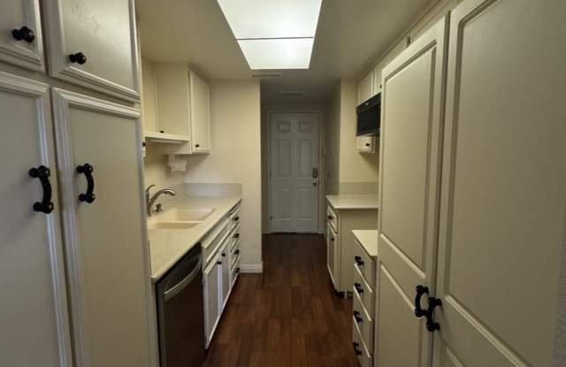 2174 Catalpa Court Gallery 2