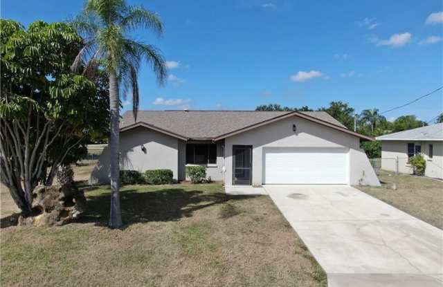 4032 SW 2nd Avenue photos photos
