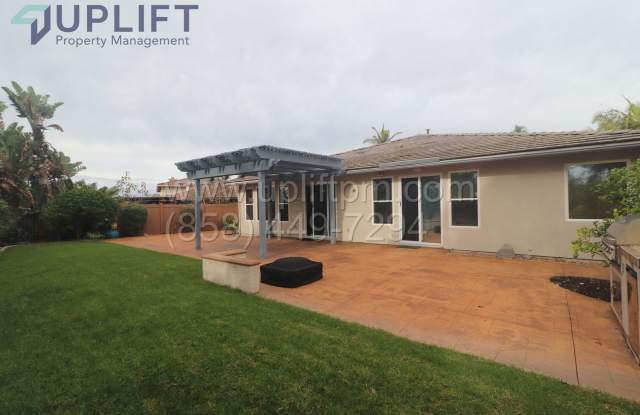 4 bed 2.5 Bath On A Cula-De-Sac photos photos