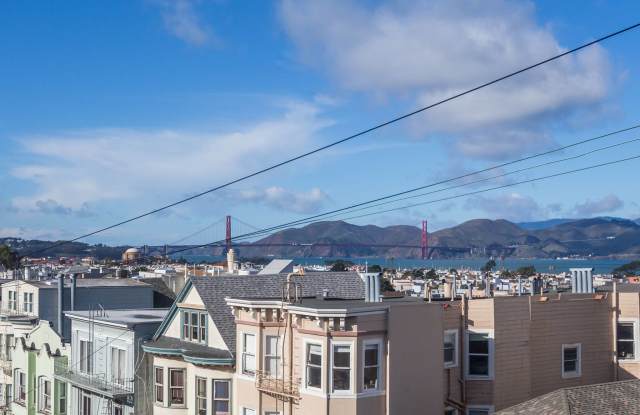 2363 Van Ness Gallery 4