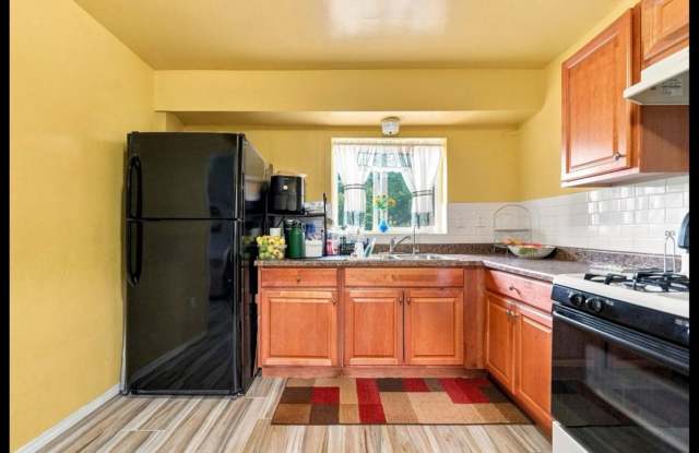 Charming 2BR House in Banning Gallery 3