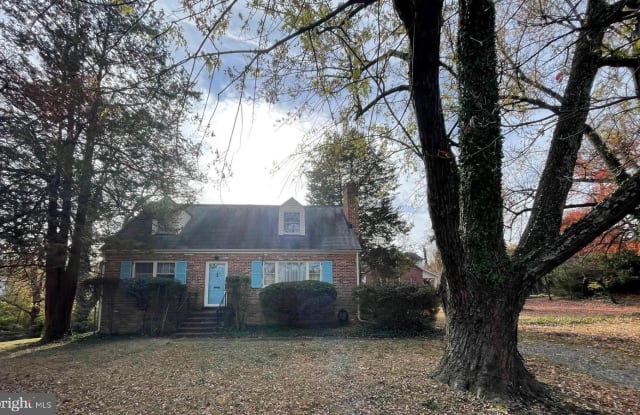 6813 CRUTCHFIELD ST - 6813 Crutchfield Street, McLean, VA 22043