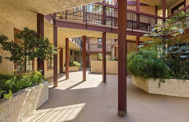 260 S 6th St - 260 South 6th Street, Burbank, CA 91501