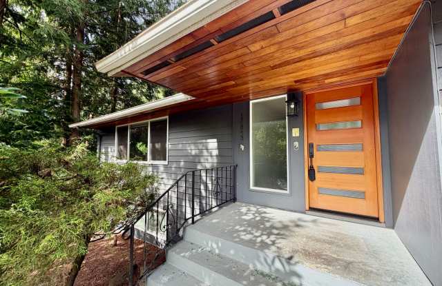 5 Bedroom 3 Bath Home with Bonus Room photos photos 5 Bedroom 3 Bath Home with Bonus Room photos photos