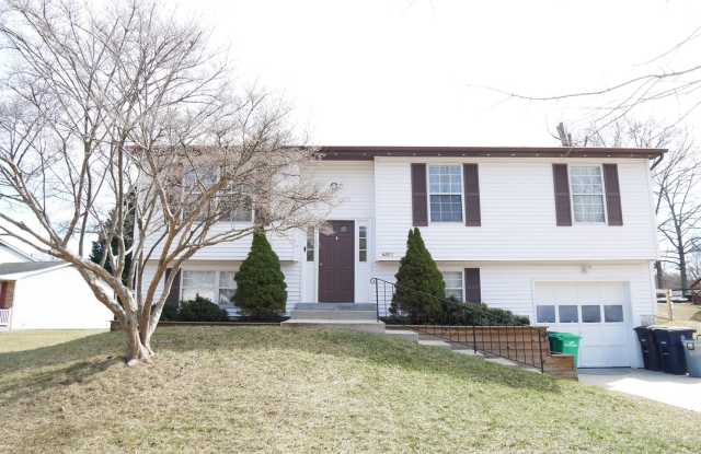 Spacious 3-Bedroom Home with Office/Den in Bowie, MD! photos photos
