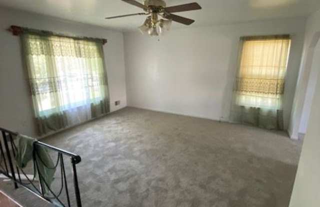 6108 SPELL RD Gallery 3