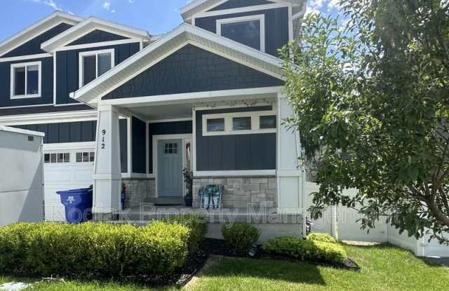 912 E Queensmill Lane photos photos