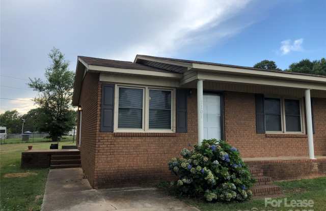 1101 Peach Tree Street photos photos