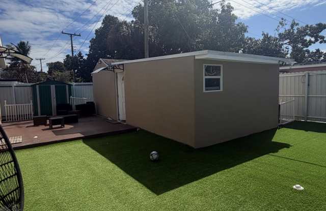 370 Northwest 188th Street photos photos