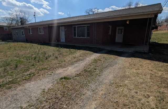 2842 Dale Street photos photos