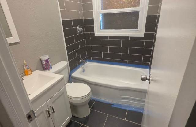 Charming 3-Bedroom Home for Rent in Cahokia Gallery 4