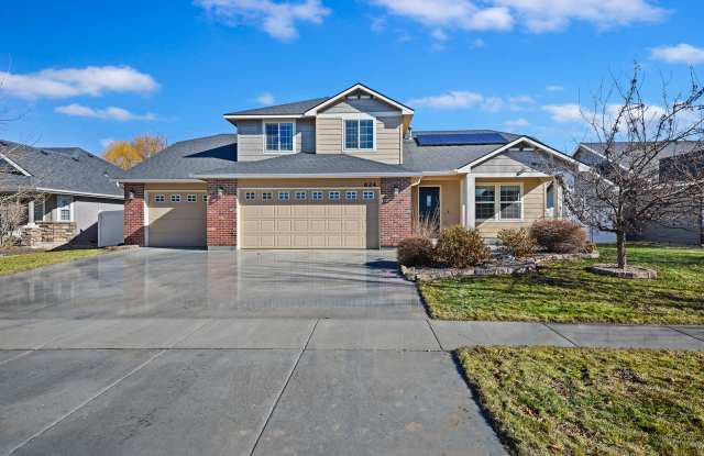 4bed, 2.5bath, 2,085sq.ft. home in Creekside Sub - South Nampa photos photos
