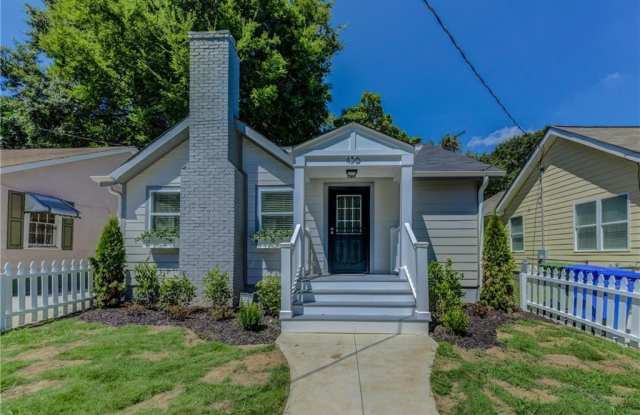 456 Griffin Street NW photos photos