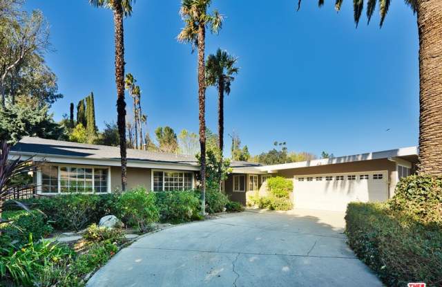 4863 Don Juan Place photos photos