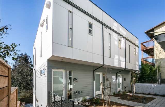 First Hill Modern 2-Bedroom Condo with Rooftop Views – Seattle, WA photos photos