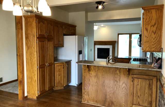 13824 West 58th Terrace - 1 Gallery 3
