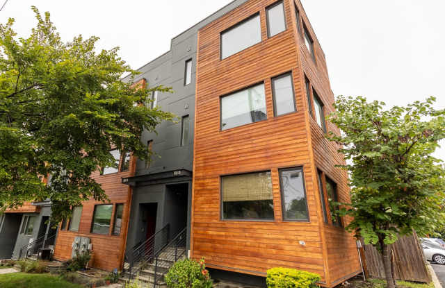 Large Upper Level 2 Bed/2.5 Bath Condo with Parking Near Brookland Metro photos photos Large Upper Level 2 Bed/2.5 Bath Condo with Parking Near Brookland Metro photos photos