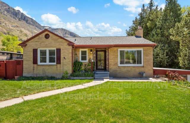 1274 E Briar Ave. photos photos