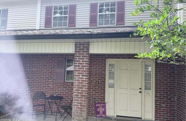 106 Molasses Row photos photos