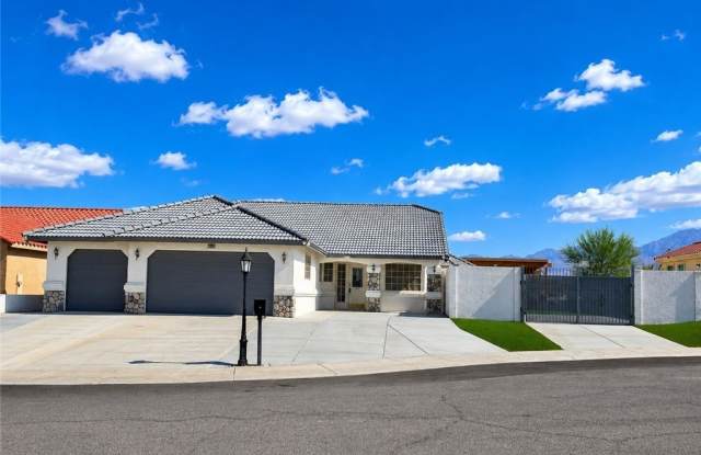 3630 E Vineyard Drive Gallery 3