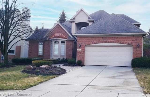 1214 PUTNAM Circle - 1214 Putnam Circle, Rochester, MI 48307