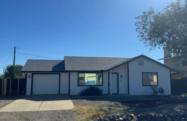 2 Bedroom 1 Bathroom Home in Prescott Valley App Pending - 3313 North Hedgewood Drive, Prescott Valley, AZ 86314