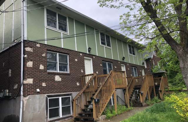 3 Bedroom Townhome on Quite side of East Campus - 1619 Wilson Avenue, Columbia, MO 65201