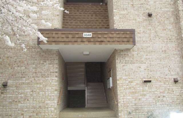 Updated 2 Bedroom Lower Level Condo in Temple Hills! photos photos
