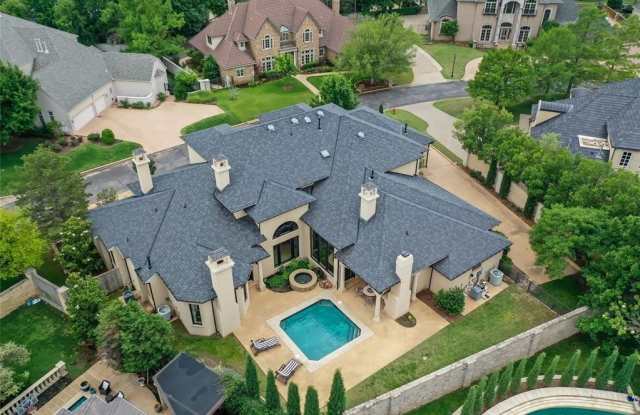 5701 Mistletoe Court Gallery 3