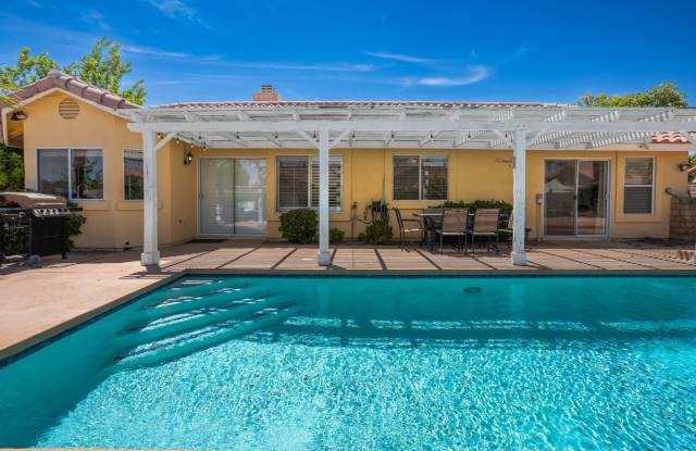 44210 Mariposa Court Gallery 4