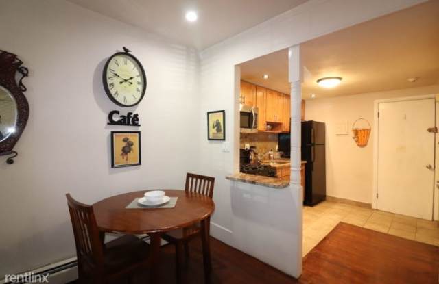 62 Commonwealth Ave Gallery 2