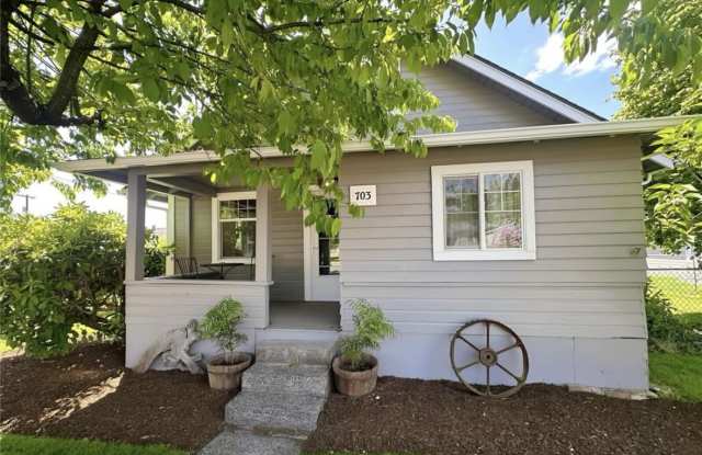703 West Simpson Avenue photos photos