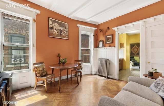 220 Saint James Place Gallery 2