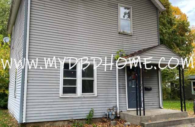 1344 Huestis photos photos 1344 Huestis photos photos