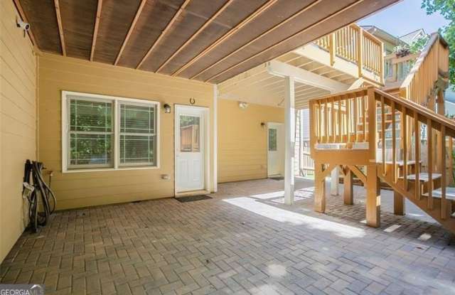 6418 Crown Forest Court Gallery 4
