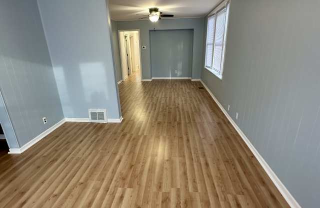 5959 South Sawyer Avenue - 5959 South Sawyer Avenue, Chicago, IL 60629