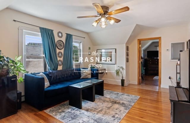 123 Walnut St - 123 Walnut Street, Somerville, MA 02145