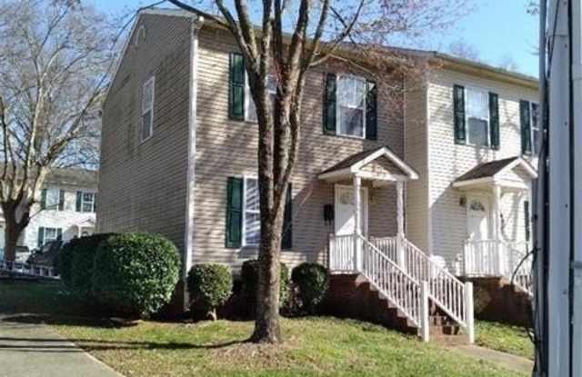 1015 Holmes Street - 1015 Holmes Street, Raleigh, NC 27601