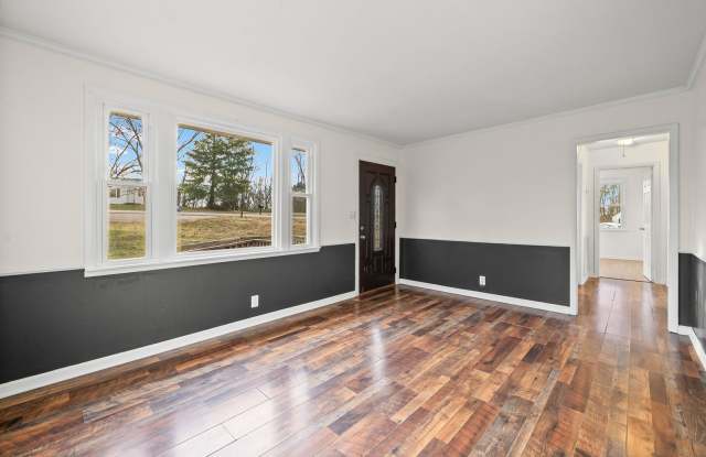 3 Bedroom Pet Friendly Home For Rent! photos photos 3 Bedroom Pet Friendly Home For Rent! photos photos