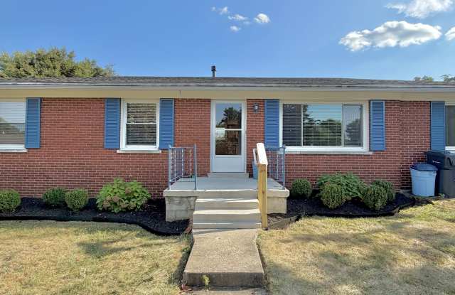 520 Cricklewood Drive Gallery 1