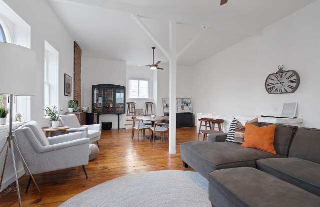 181 46th Street Gallery 3