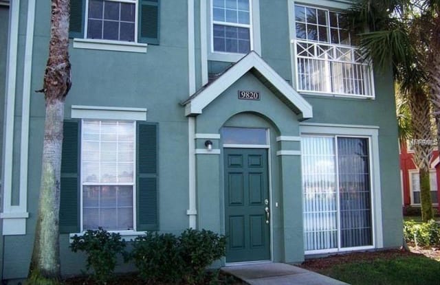 9820 LAKE CHASE ISLAND WAY - 9820 Lake Chase Island Way, Westchase, FL 33626